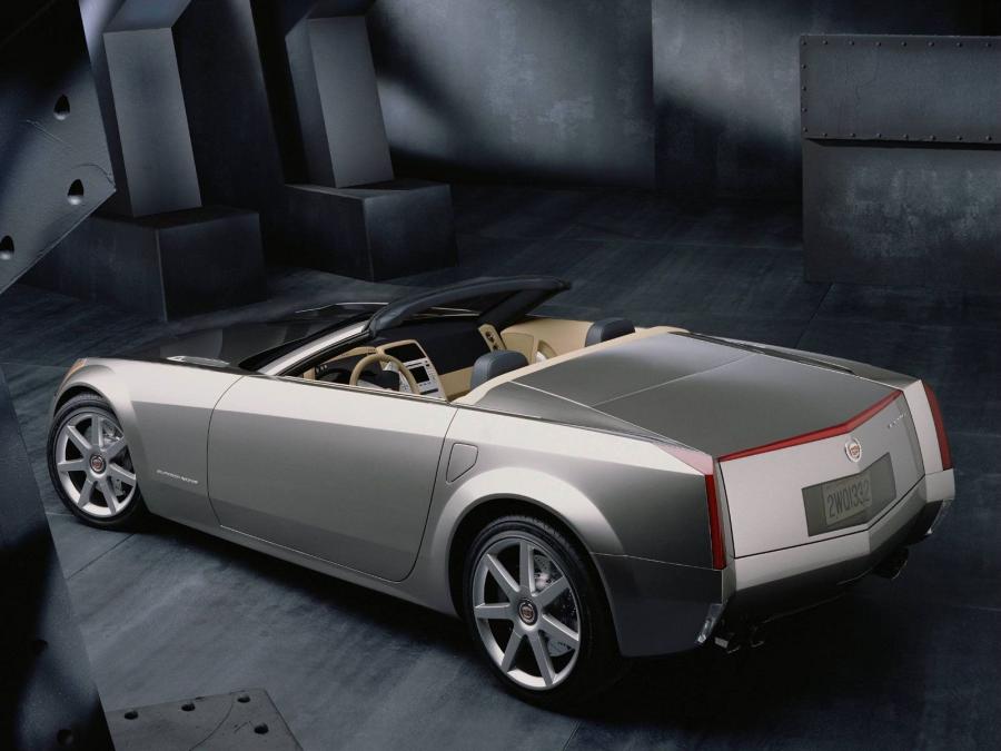  Cadillac Evoq Concept 1999 года  (фото 4 из 41)